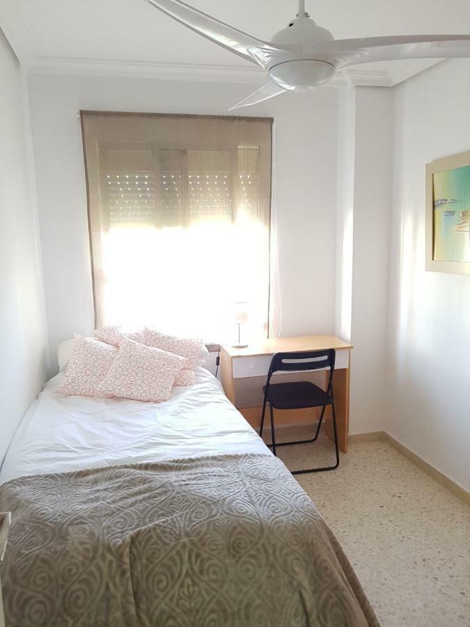 סביליה Luminoso Y Amplio Apartamento מראה חיצוני תמונה